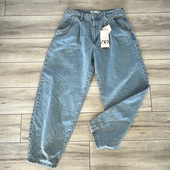 Zara Denim - Zara slouchy balloon leg jeans size 4